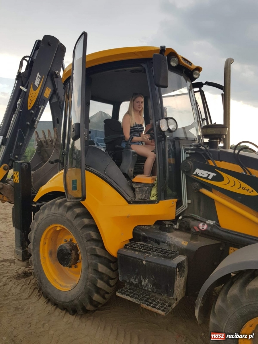 Zdjęcie w galerii na portalu naszraciborz.pl: Młodzież Budowlanki i Gastronomika na kursach i warsztatach wiadomości z regionu