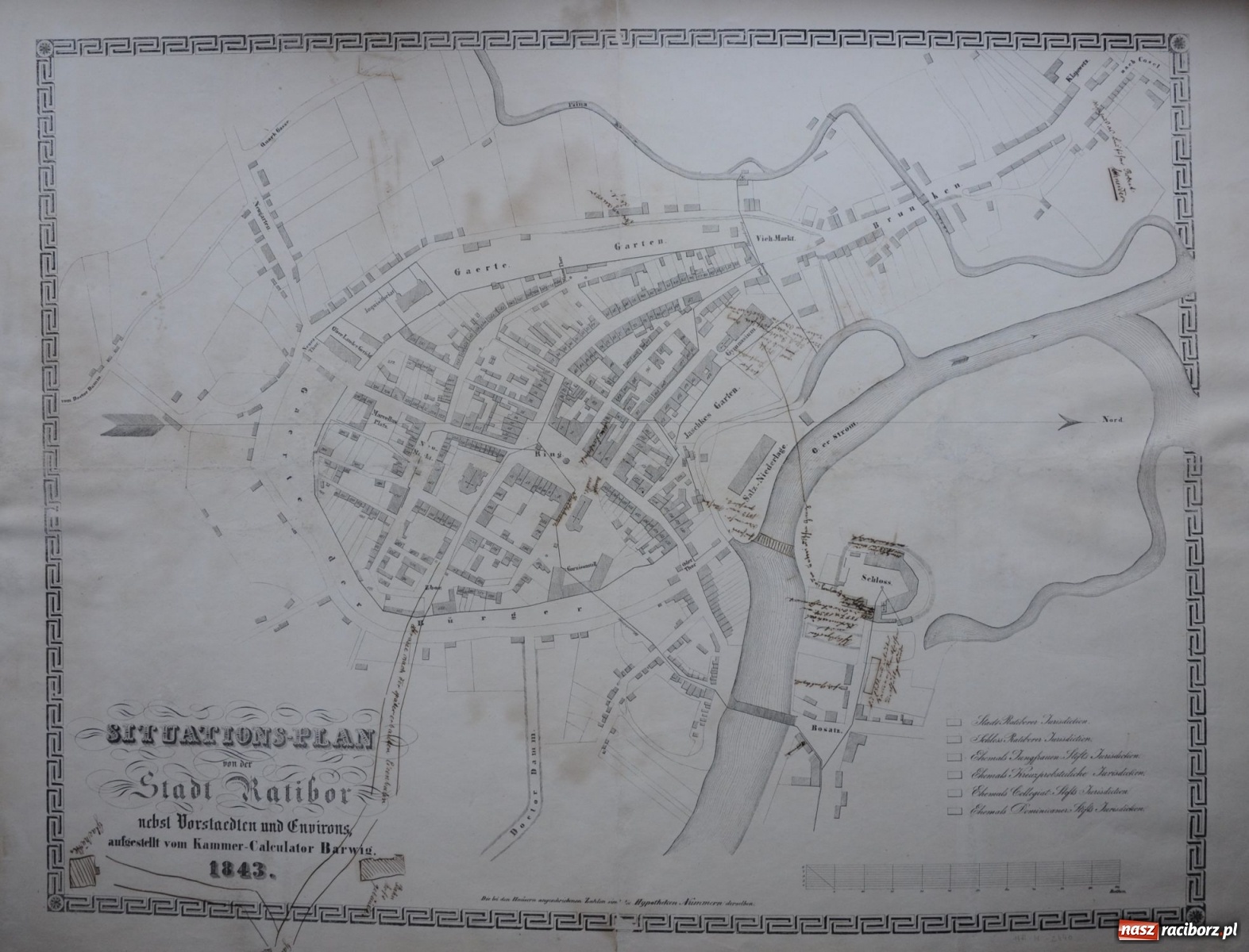 Zdjęcie w galerii na portalu naszraciborz.pl: Odra odsłania dno. Jakie skarby kryje rzeka? Czy znajdzie się tajemne przejście z zamku do klasztoru dominikanek? wiadomości z regionu