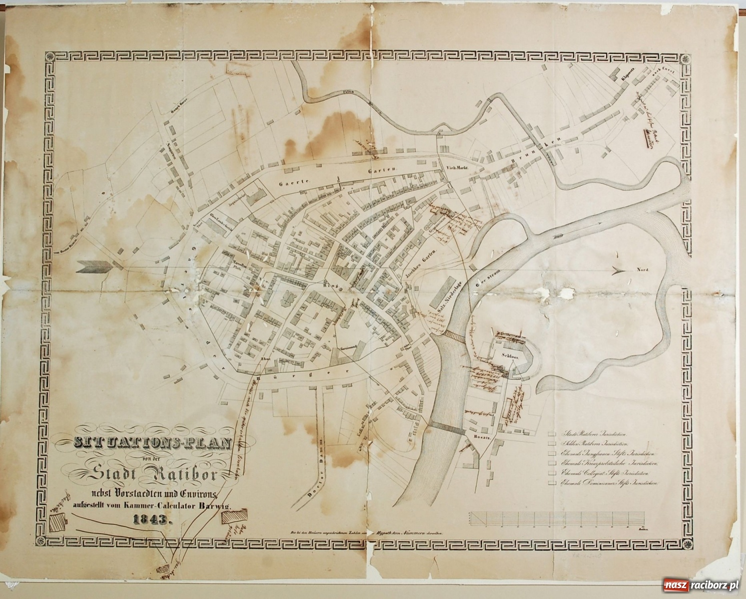 Zdjęcie w galerii na portalu naszraciborz.pl: Odra odsłania dno. Jakie skarby kryje rzeka? Czy znajdzie się tajemne przejście z zamku do klasztoru dominikanek? wiadomości z regionu