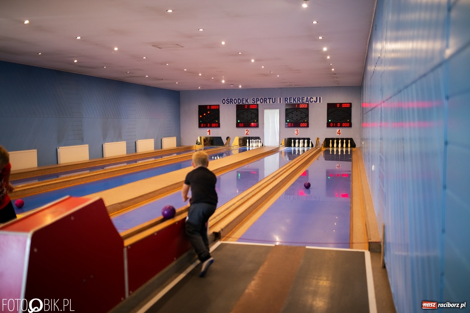 Zdjęcie w galerii na portalu naszraciborz.pl: Wakacyjna rywalizacja kręglarska przy Zamkowej wiadomości z regionu