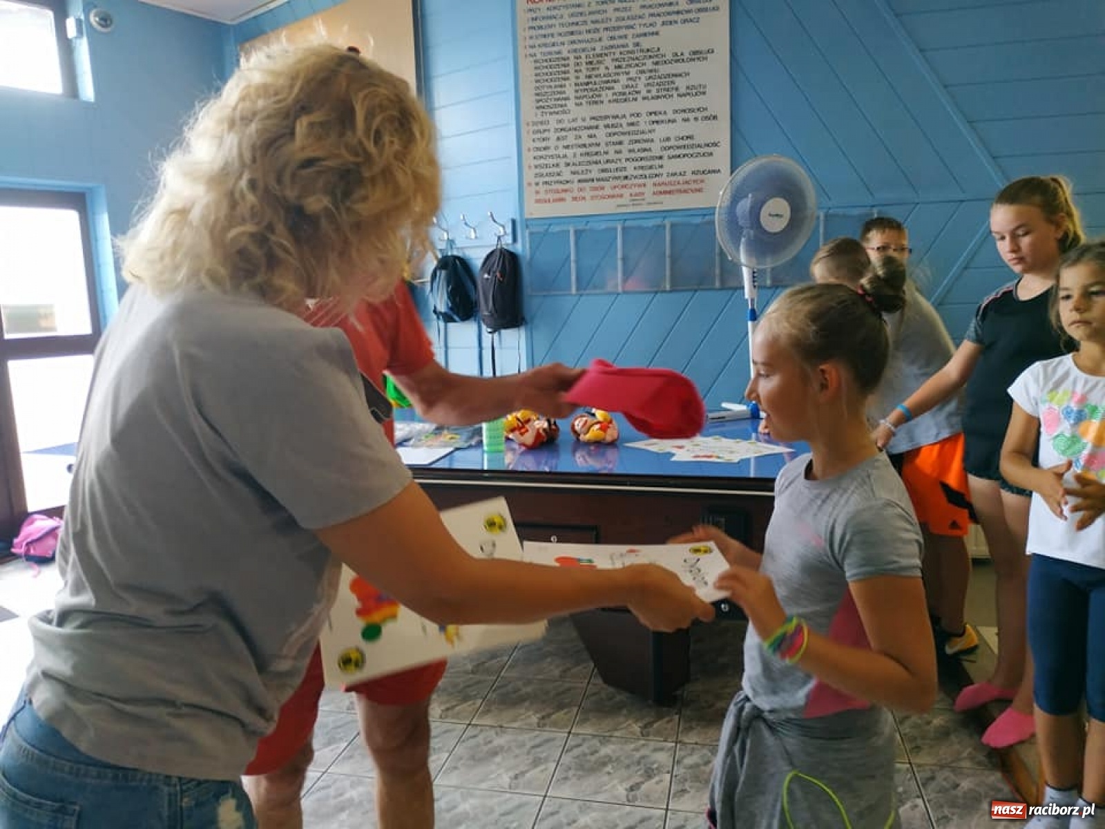 Zdjęcie w galerii na portalu naszraciborz.pl: Wakacyjna rywalizacja kręglarska przy Zamkowej wiadomości z regionu