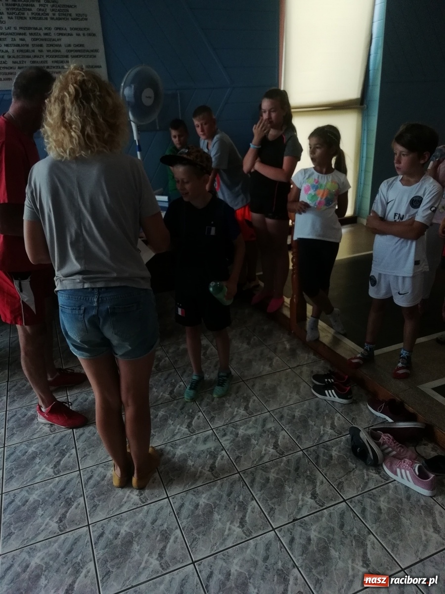 Zdjęcie w galerii na portalu naszraciborz.pl: Wakacyjna rywalizacja kręglarska przy Zamkowej wiadomości z regionu