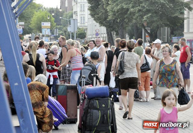 Zdjęcie w galerii na portalu naszraciborz.pl: Drugi turnus w drodze nad morze wiadomości z regionu