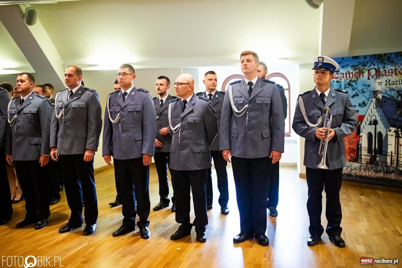 Zdjęcie w galerii na portalu naszraciborz.pl: Święto Policji na raciborskim zamku  wiadomości z regionu