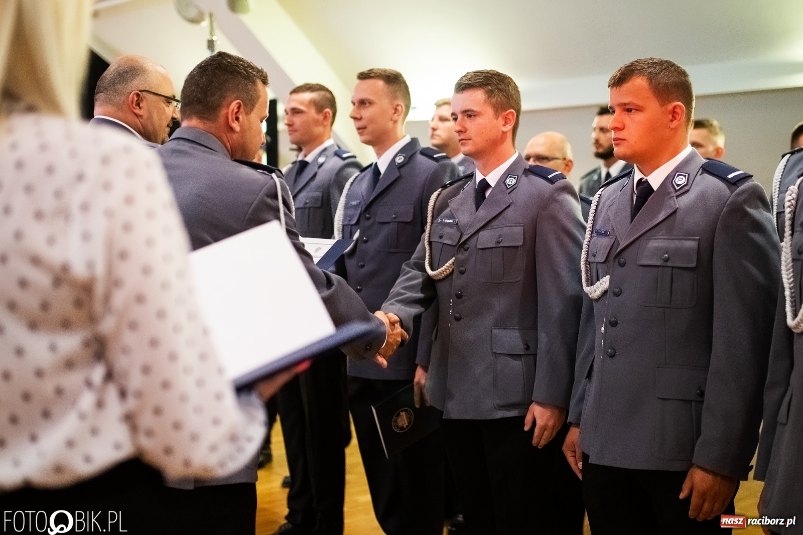 Zdjęcie w galerii na portalu naszraciborz.pl: Święto Policji na raciborskim zamku  wiadomości z regionu