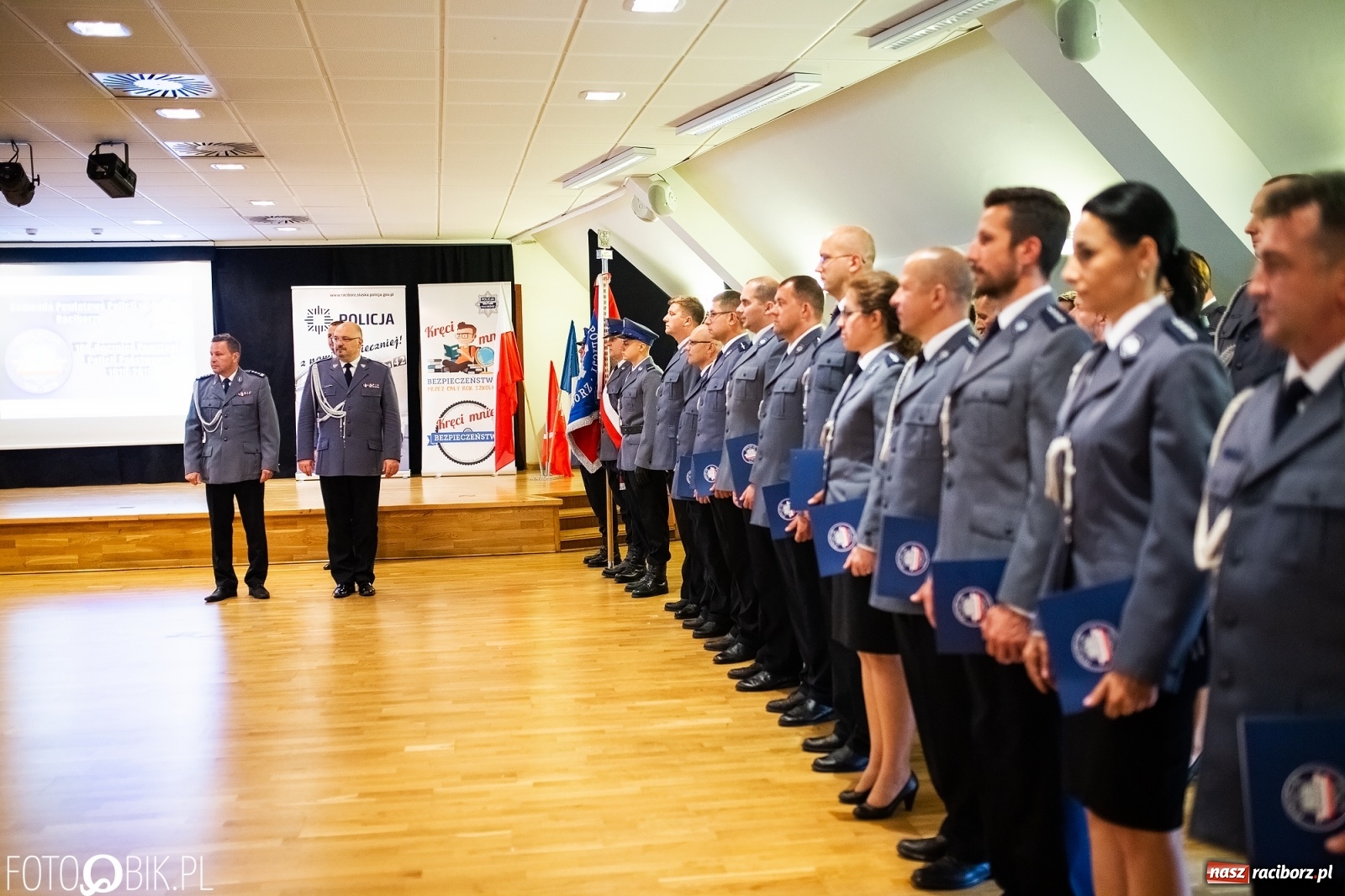 Zdjęcie w galerii na portalu naszraciborz.pl: Święto Policji na raciborskim zamku  wiadomości z regionu