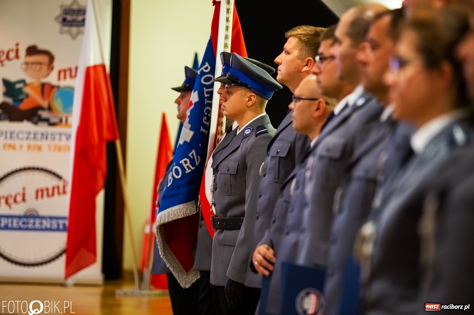 Zdjęcie w galerii na portalu naszraciborz.pl: Święto Policji na raciborskim zamku  wiadomości z regionu