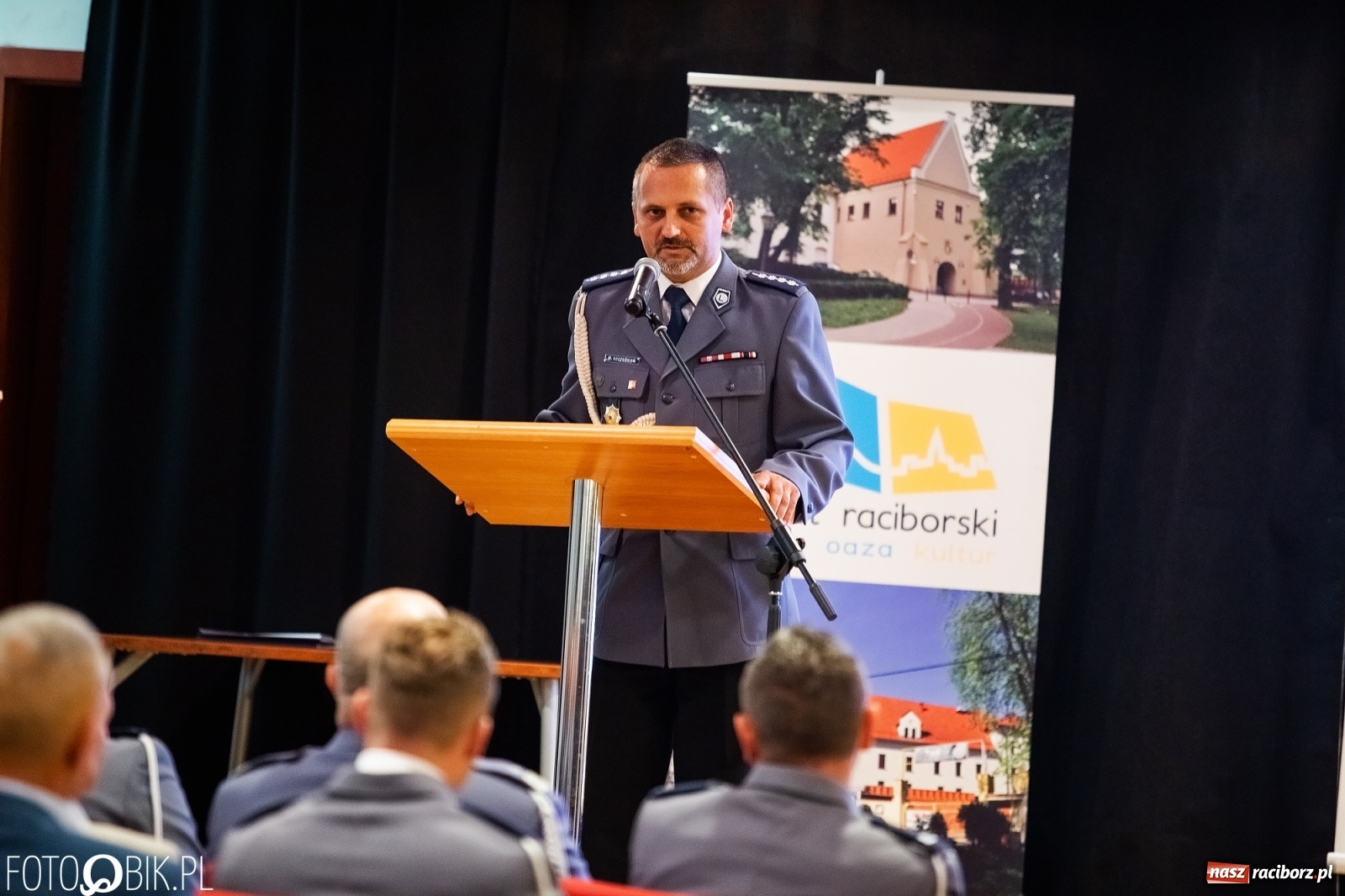 Zdjęcie w galerii na portalu naszraciborz.pl: Święto Policji na raciborskim zamku  wiadomości z regionu