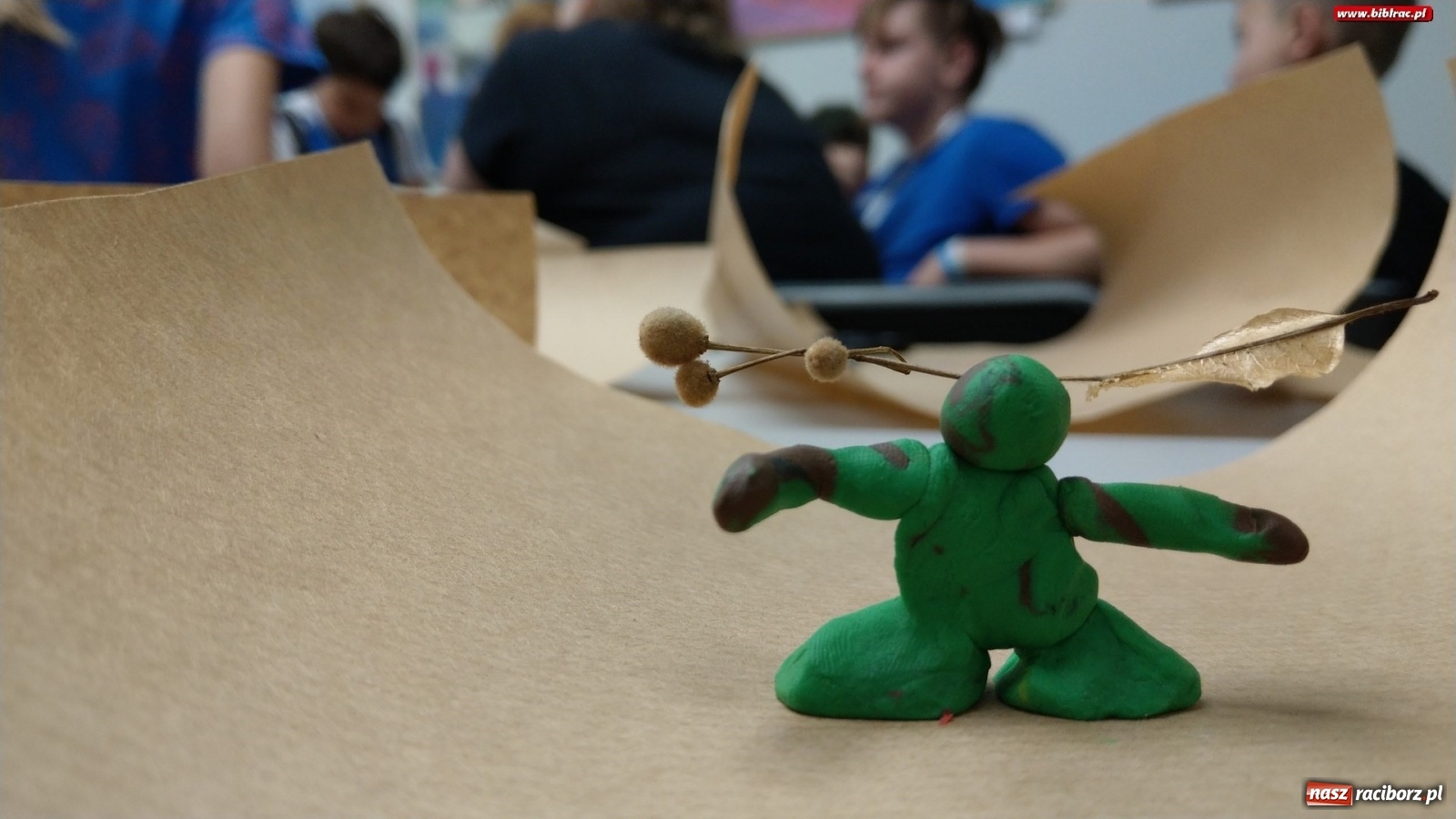 Zdjęcie w galerii na portalu naszraciborz.pl: Szkoła Magii i Czarodziejstwa przy Kasprowicza 12  wiadomości z regionu