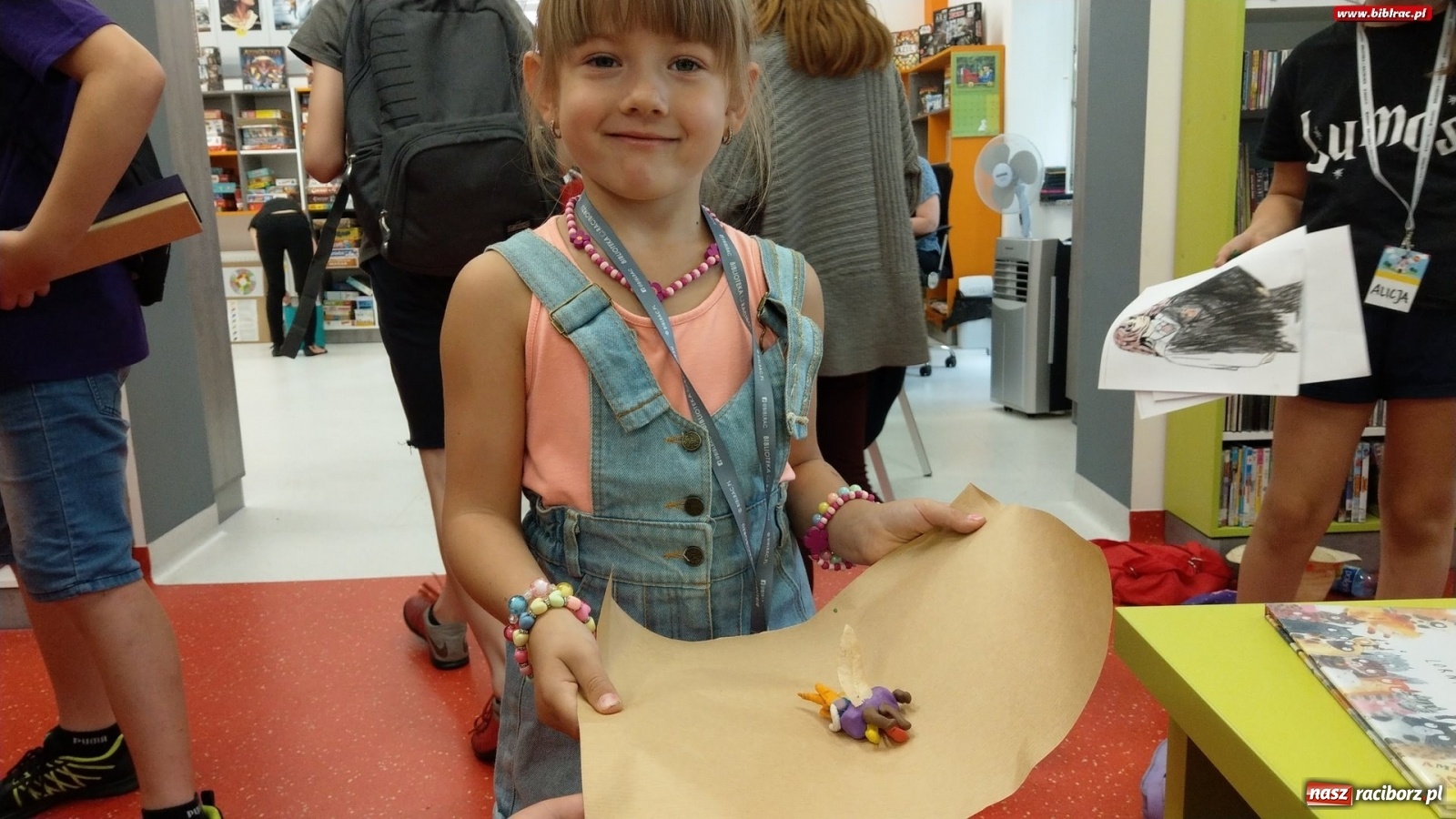 Zdjęcie w galerii na portalu naszraciborz.pl: Szkoła Magii i Czarodziejstwa przy Kasprowicza 12  wiadomości z regionu