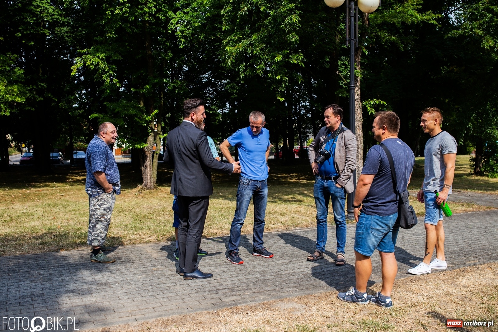 Zdjęcie w galerii na portalu naszraciborz.pl: Otwarcie parku do Street Workout na Oborze wiadomości z regionu