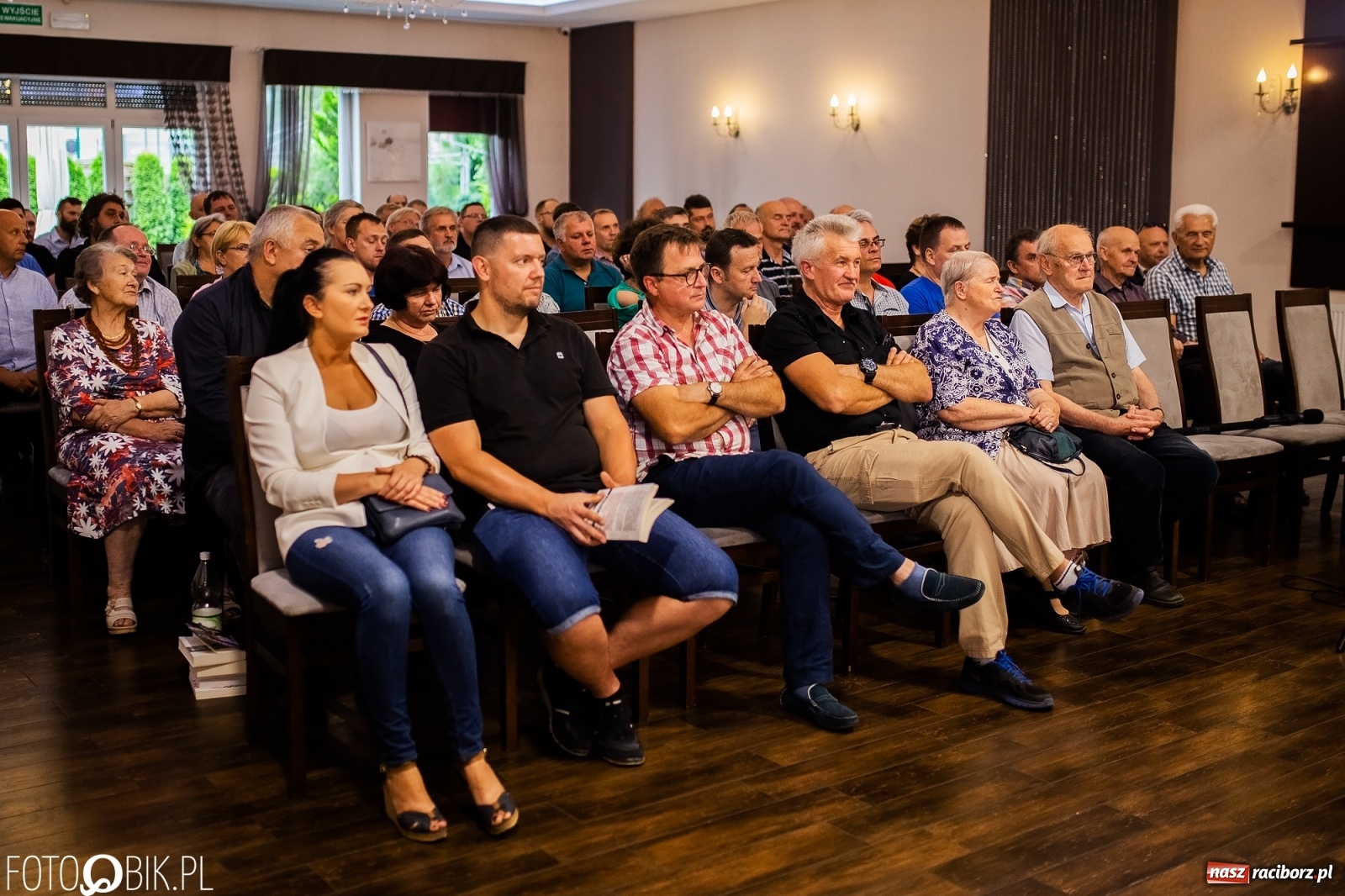 Zdjęcie w galerii na portalu naszraciborz.pl: Prezes jak Edward Gierek. Stanisław Michalkiewicz w Raciborzu wiadomości z regionu