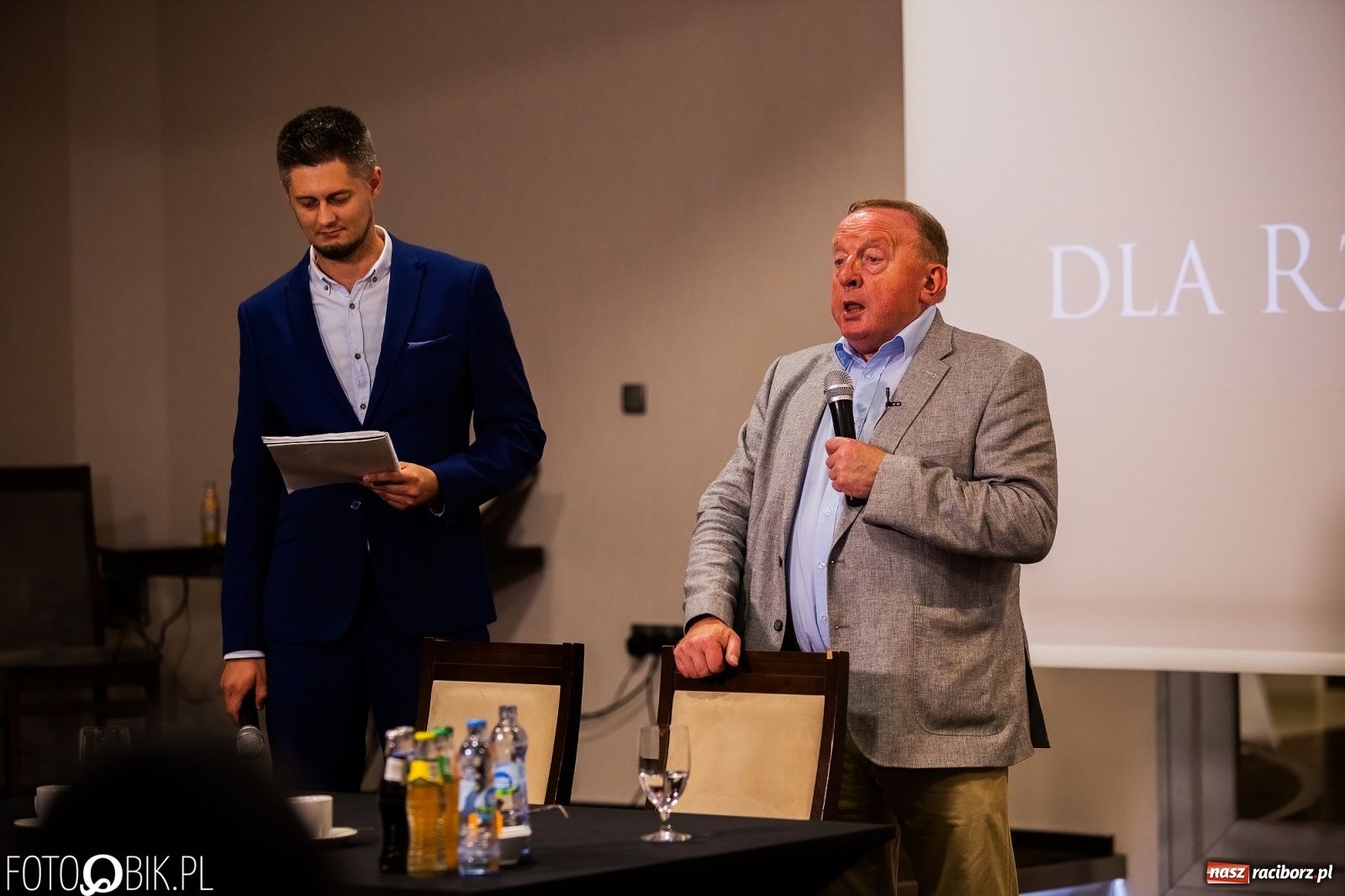 Zdjęcie w galerii na portalu naszraciborz.pl: Prezes jak Edward Gierek. Stanisław Michalkiewicz w Raciborzu wiadomości z regionu