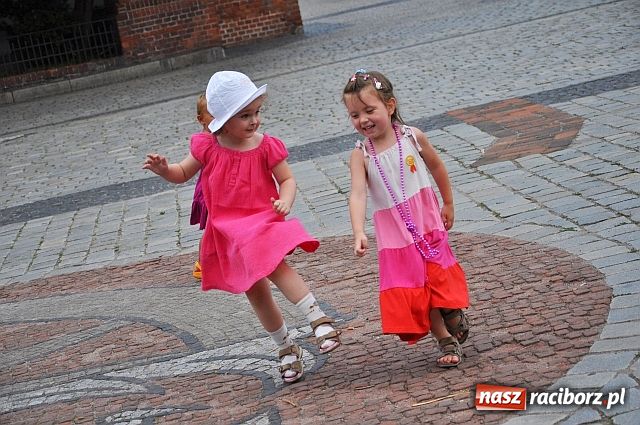 Zdjęcie w galerii na portalu naszraciborz.pl: Klasyka, folk i jazz przed burzą wiadomości z regionu