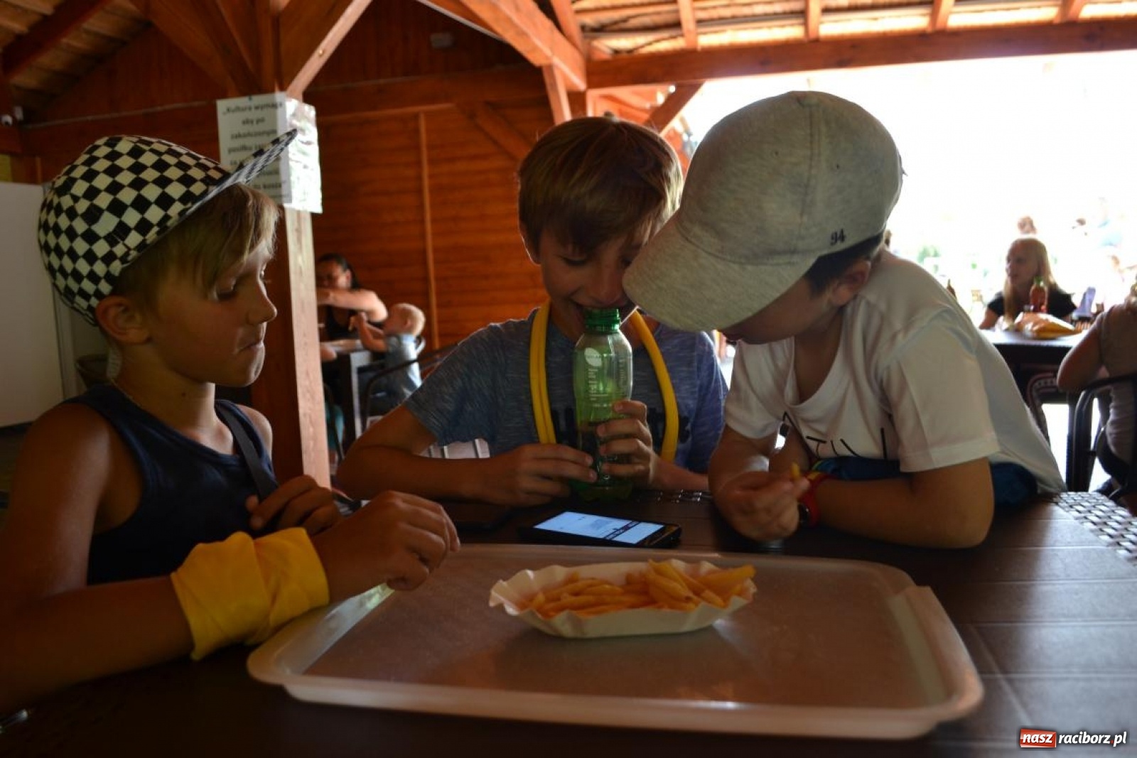 Zdjęcie w galerii na portalu naszraciborz.pl: Uczestnicy projektu UNDERSTAND w Opolskim ZOO  wiadomości z regionu