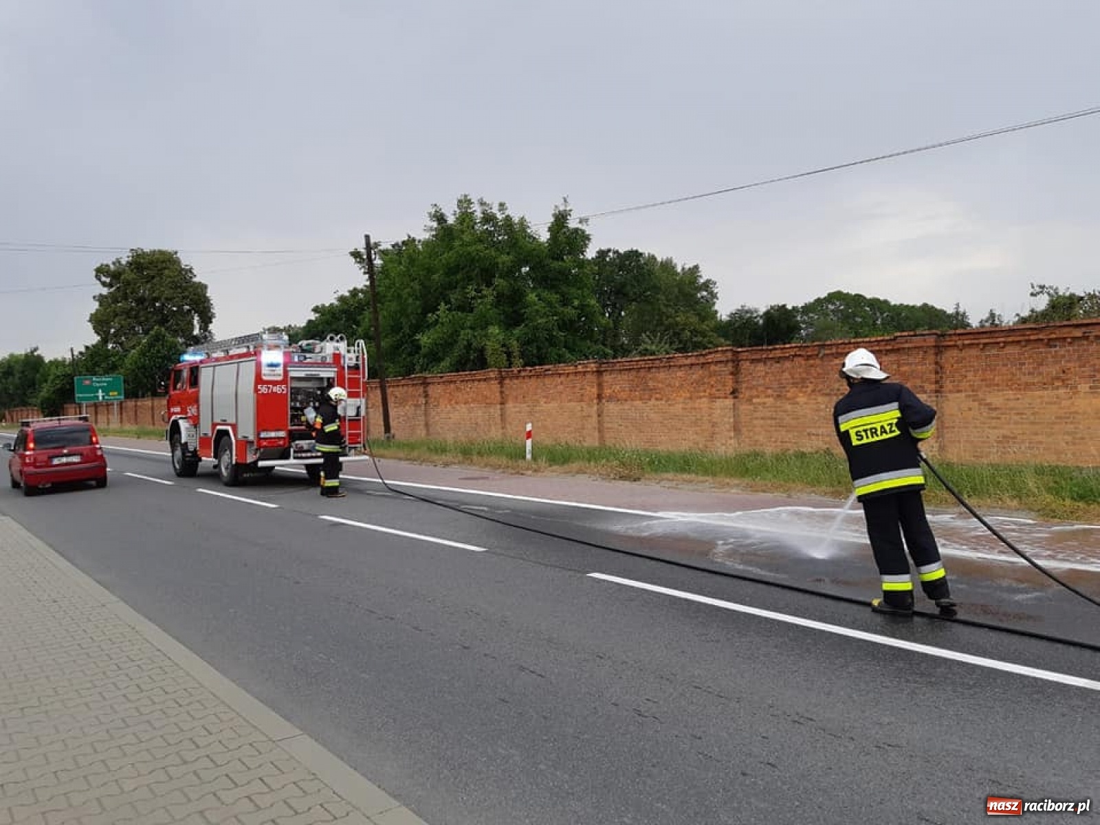 Zdjęcie w galerii na portalu naszraciborz.pl: Poranny ALARM w Krzyżanowicach  wiadomości z regionu