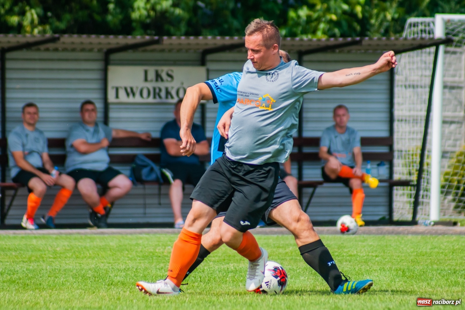 Zdjęcie w galerii na portalu naszraciborz.pl: Perfekt Home z pucharem sołtysa. Safer zdetronizowany [FOTO i WIDEO] wiadomości z regionu