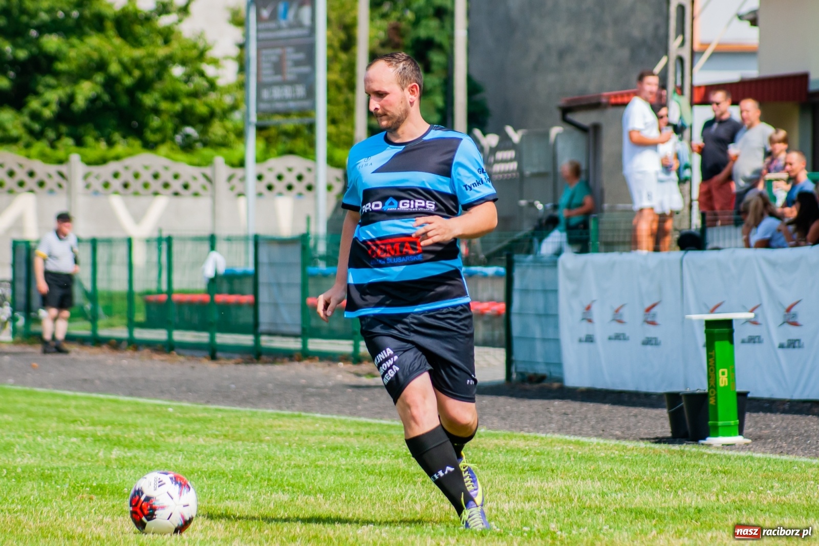 Zdjęcie w galerii na portalu naszraciborz.pl: Perfekt Home z pucharem sołtysa. Safer zdetronizowany [FOTO i WIDEO] wiadomości z regionu