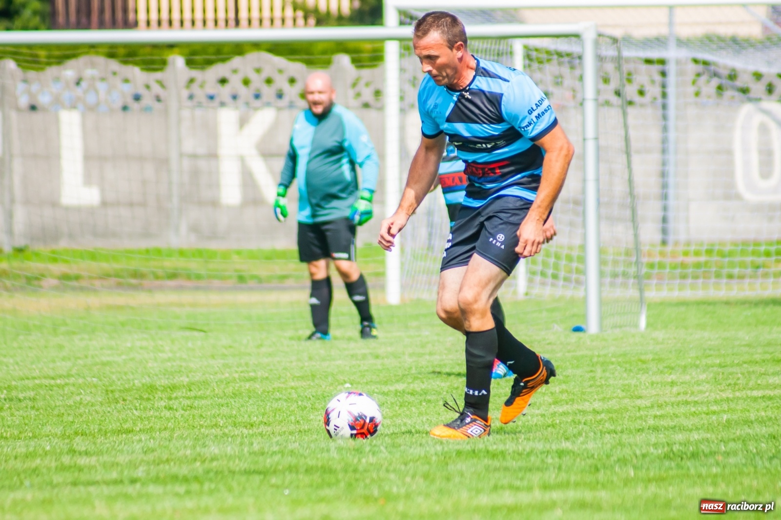 Zdjęcie w galerii na portalu naszraciborz.pl: Perfekt Home z pucharem sołtysa. Safer zdetronizowany [FOTO i WIDEO] wiadomości z regionu