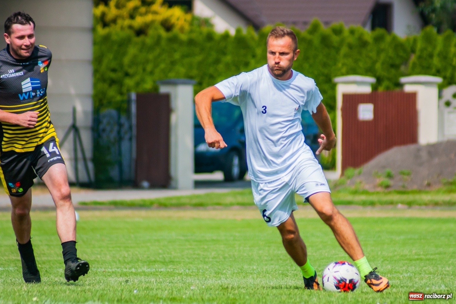 Zdjęcie w galerii na portalu naszraciborz.pl: Perfekt Home z pucharem sołtysa. Safer zdetronizowany [FOTO i WIDEO] wiadomości z regionu