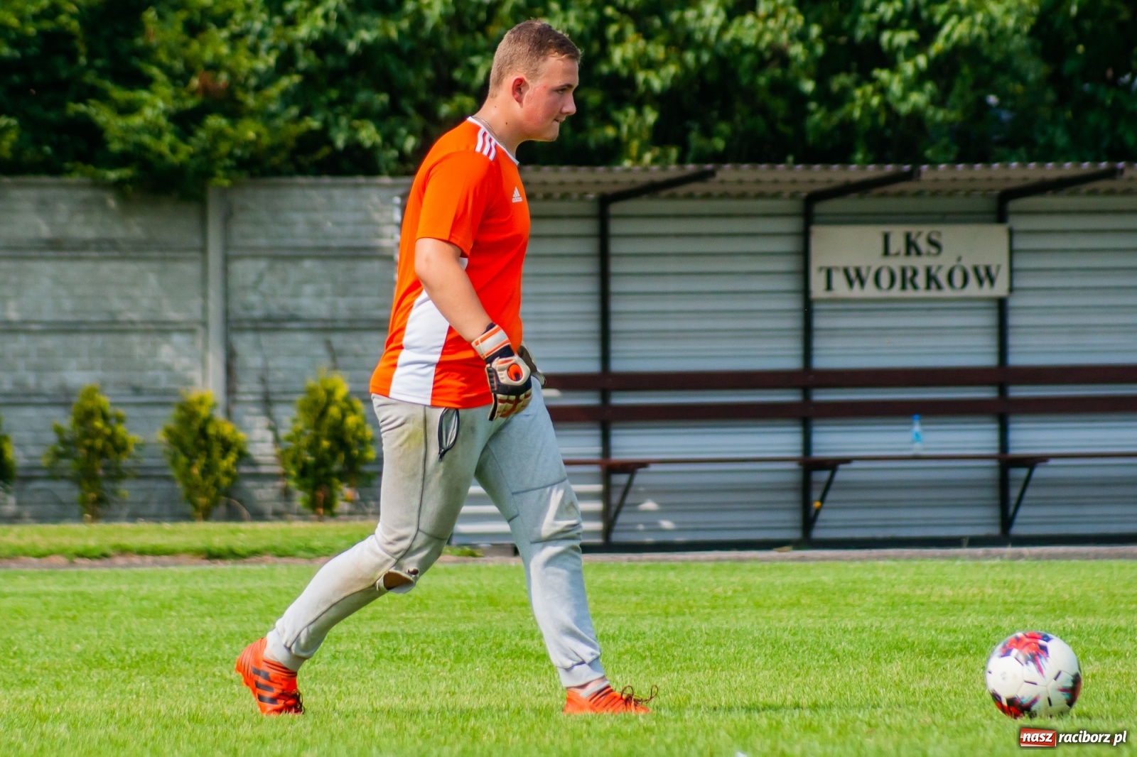 Zdjęcie w galerii na portalu naszraciborz.pl: Perfekt Home z pucharem sołtysa. Safer zdetronizowany [FOTO i WIDEO] wiadomości z regionu