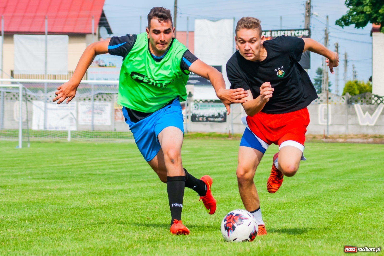 Zdjęcie w galerii na portalu naszraciborz.pl: Perfekt Home z pucharem sołtysa. Safer zdetronizowany [FOTO i WIDEO] wiadomości z regionu