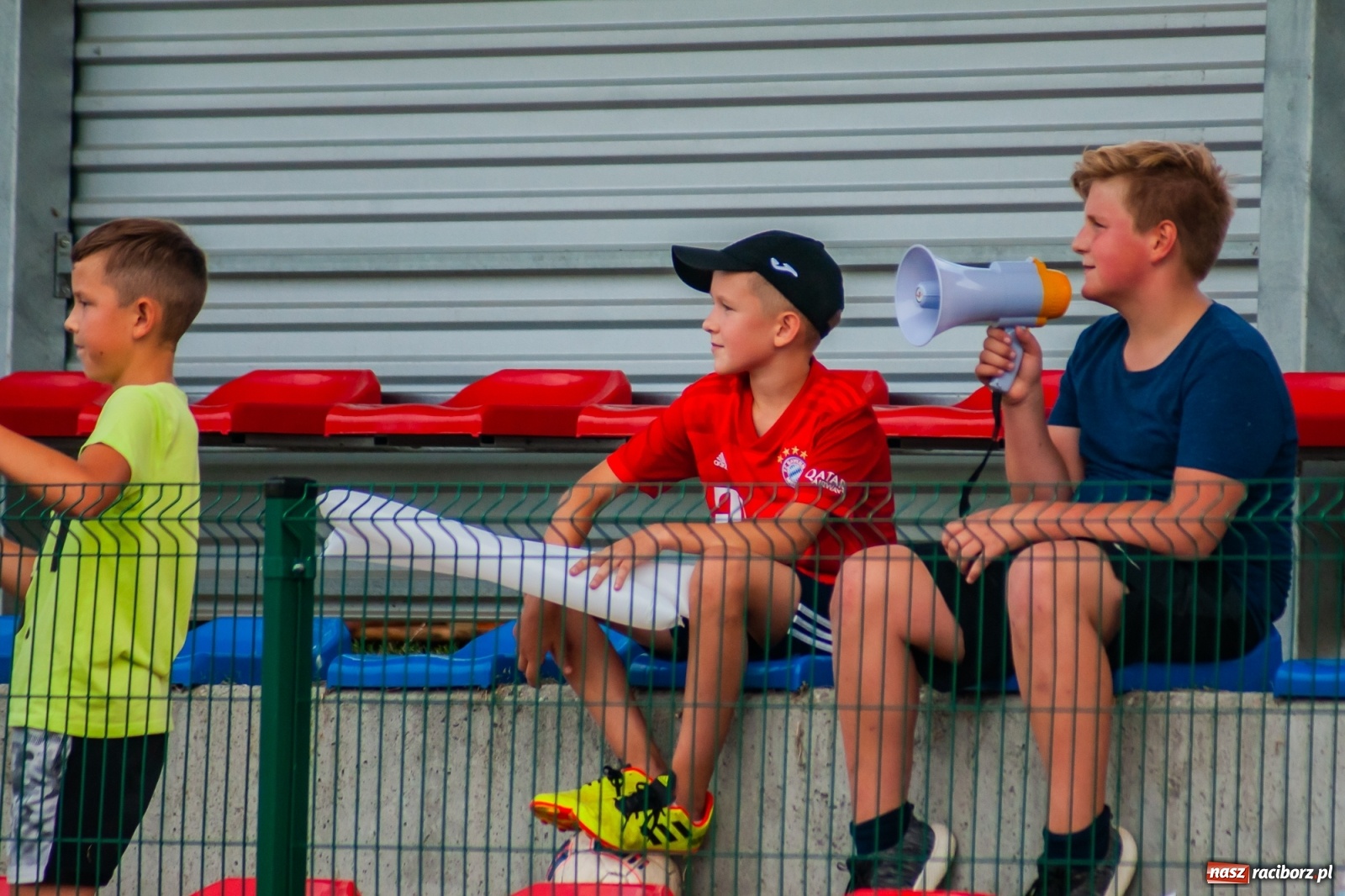 Zdjęcie w galerii na portalu naszraciborz.pl: Perfekt Home z pucharem sołtysa. Safer zdetronizowany [FOTO i WIDEO] wiadomości z regionu