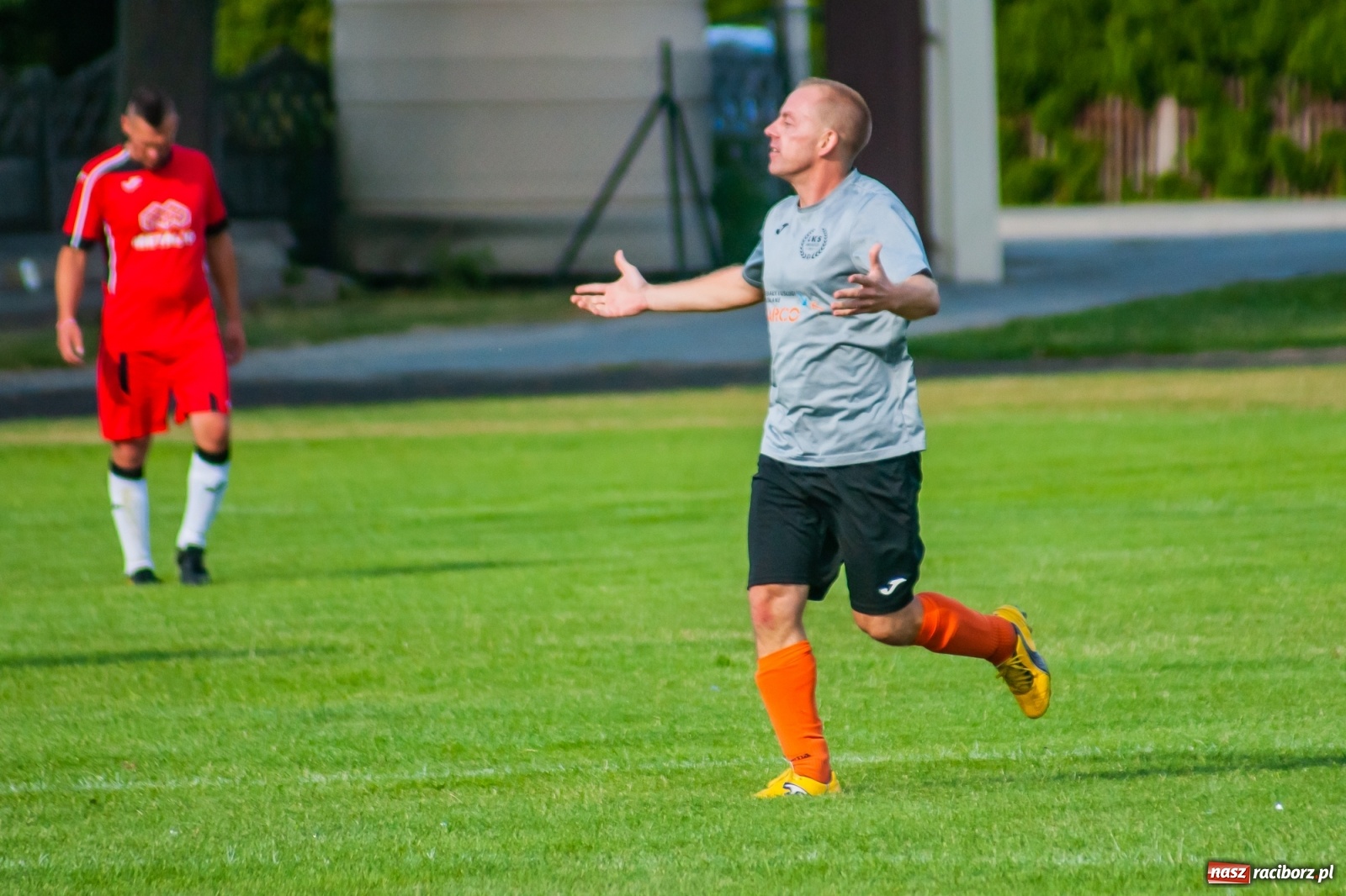 Zdjęcie w galerii na portalu naszraciborz.pl: Perfekt Home z pucharem sołtysa. Safer zdetronizowany [FOTO i WIDEO] wiadomości z regionu