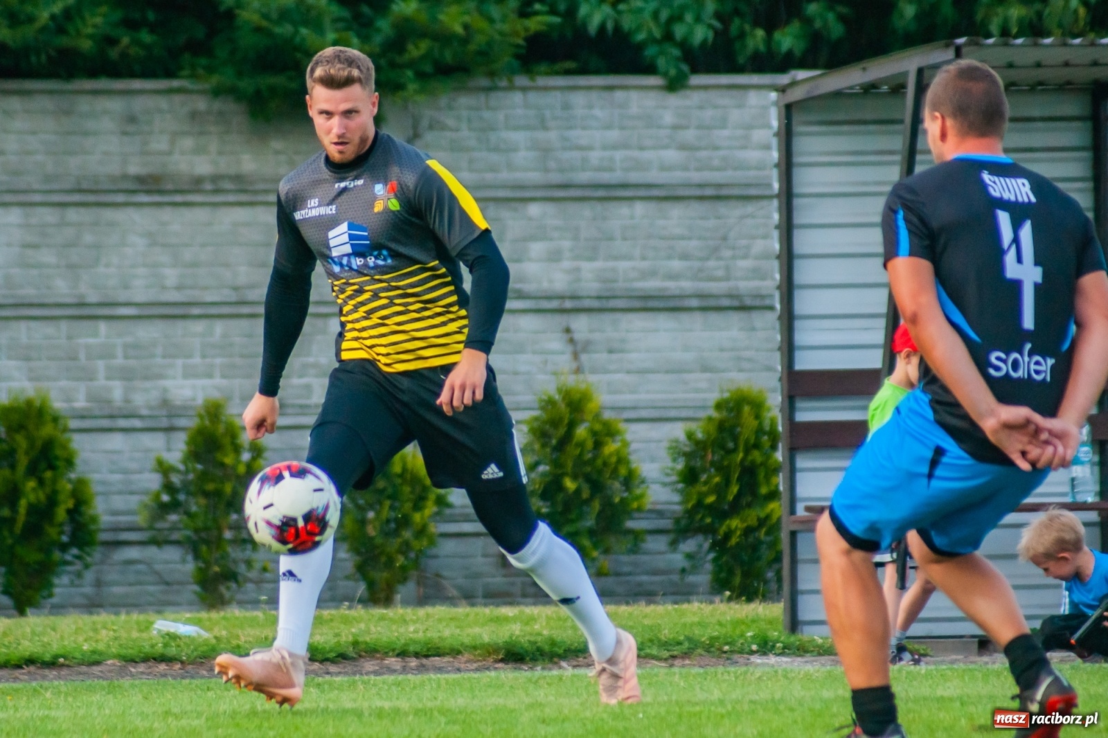 Zdjęcie w galerii na portalu naszraciborz.pl: Perfekt Home z pucharem sołtysa. Safer zdetronizowany [FOTO i WIDEO] wiadomości z regionu