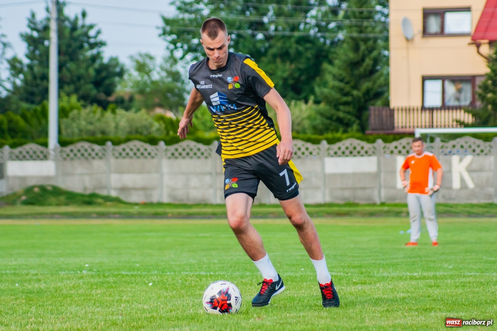 Zdjęcie w galerii na portalu naszraciborz.pl: Perfekt Home z pucharem sołtysa. Safer zdetronizowany [FOTO i WIDEO] wiadomości z regionu