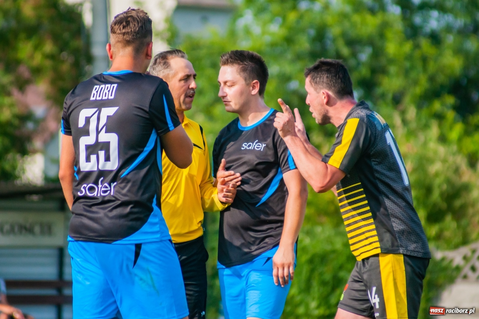 Zdjęcie w galerii na portalu naszraciborz.pl: Perfekt Home z pucharem sołtysa. Safer zdetronizowany [FOTO i WIDEO] wiadomości z regionu