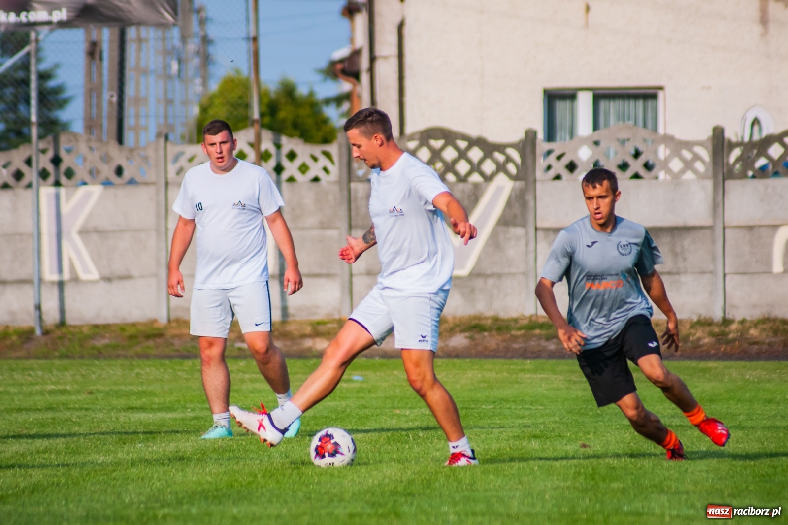 Zdjęcie w galerii na portalu naszraciborz.pl: Perfekt Home z pucharem sołtysa. Safer zdetronizowany [FOTO i WIDEO] wiadomości z regionu