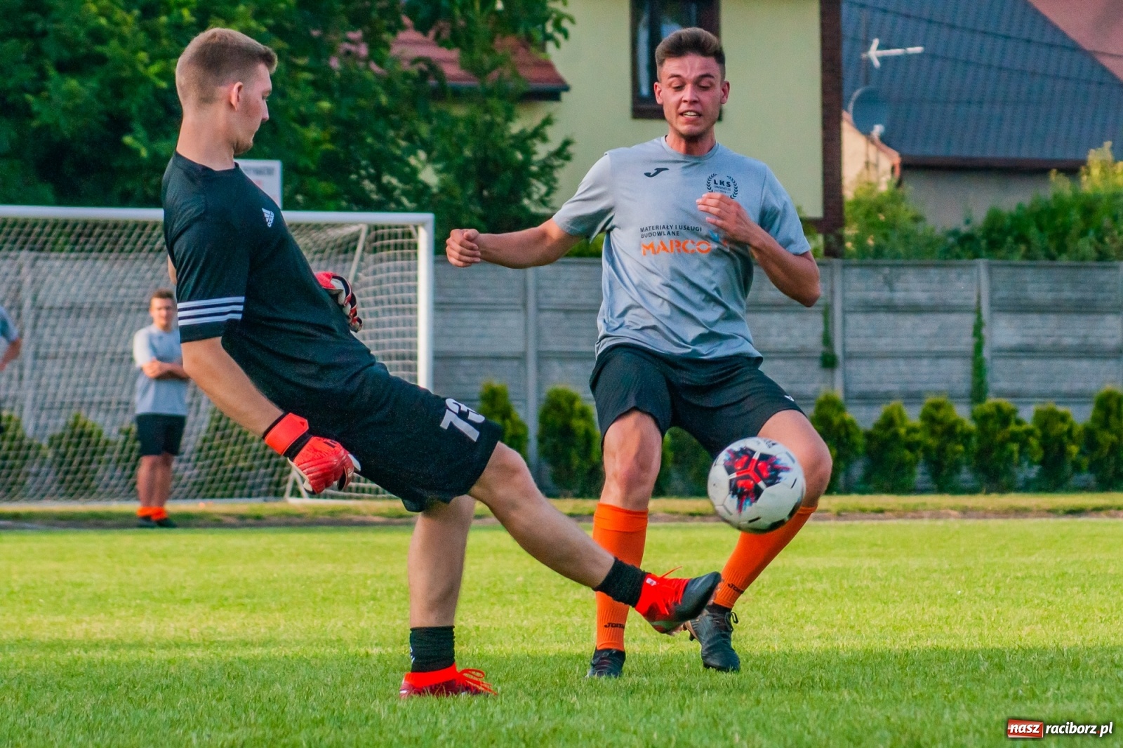 Zdjęcie w galerii na portalu naszraciborz.pl: Perfekt Home z pucharem sołtysa. Safer zdetronizowany [FOTO i WIDEO] wiadomości z regionu