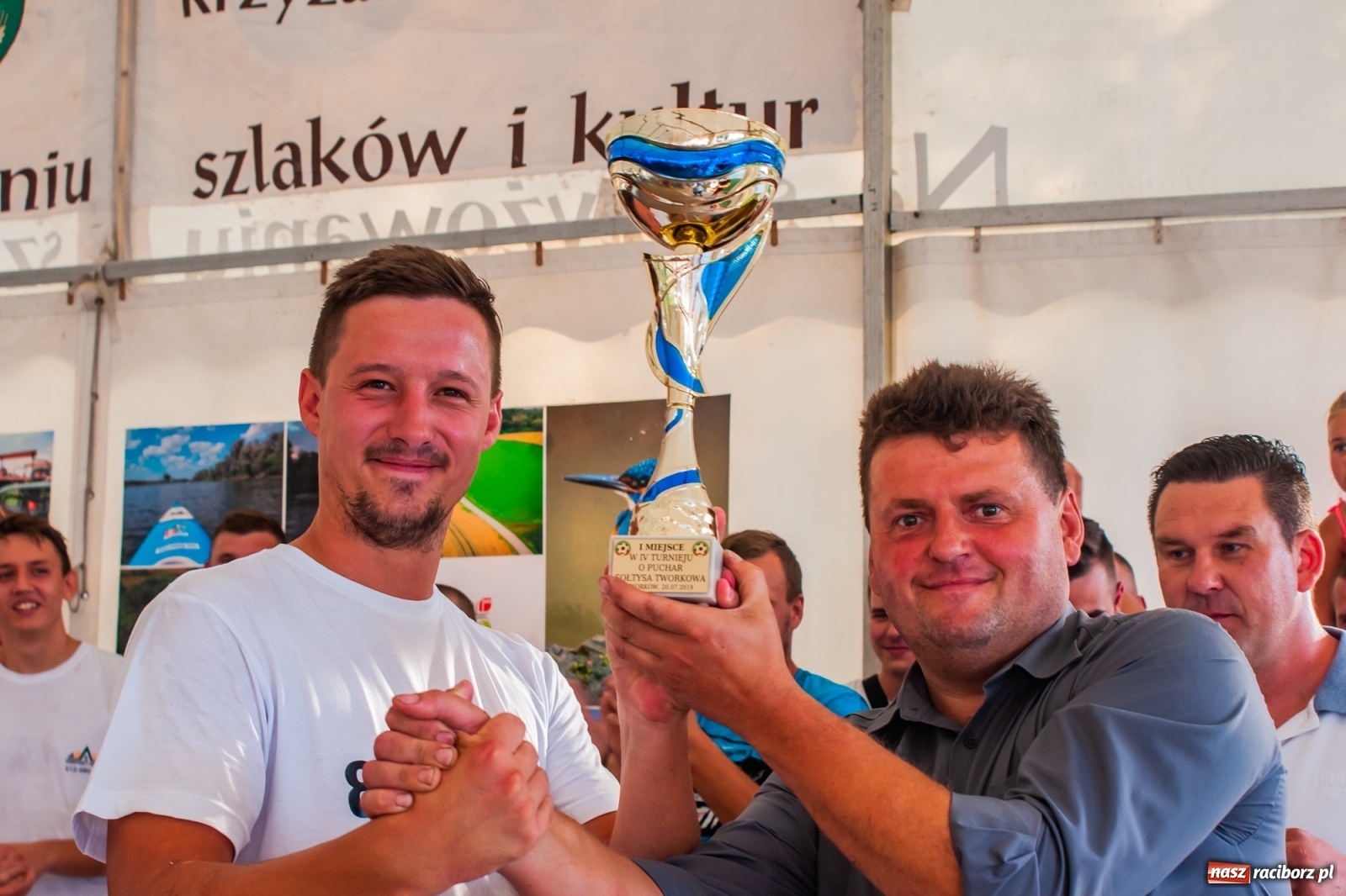 Zdjęcie w galerii na portalu naszraciborz.pl: Perfekt Home z pucharem sołtysa. Safer zdetronizowany [FOTO i WIDEO] wiadomości z regionu