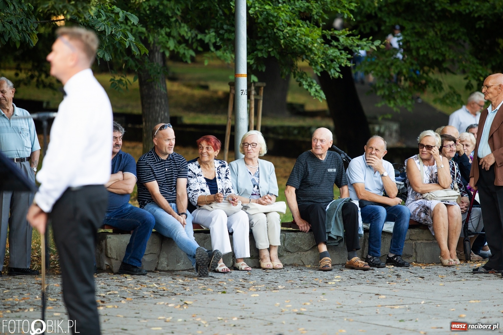 Zdjęcie w galerii na portalu naszraciborz.pl: Orkiestra Plania i klasyka operetki w parku Roth wiadomości z regionu
