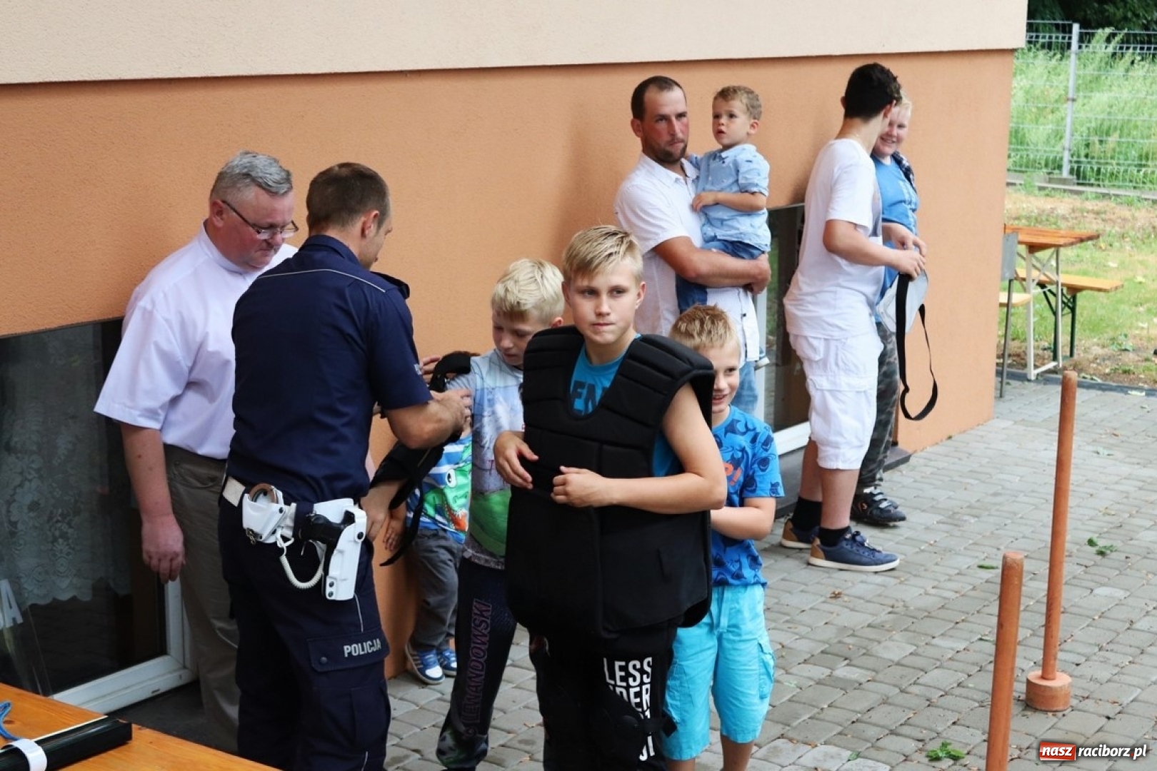 Zdjęcie w galerii na portalu naszraciborz.pl: Na świętego Krzysztofa piknik rodzinny w Sławikowie  wiadomości z regionu