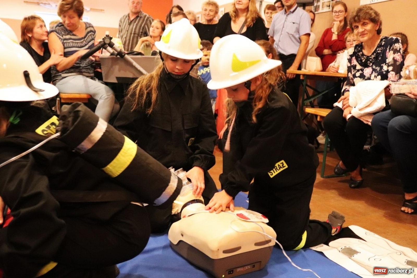 Zdjęcie w galerii na portalu naszraciborz.pl: Na świętego Krzysztofa piknik rodzinny w Sławikowie  wiadomości z regionu