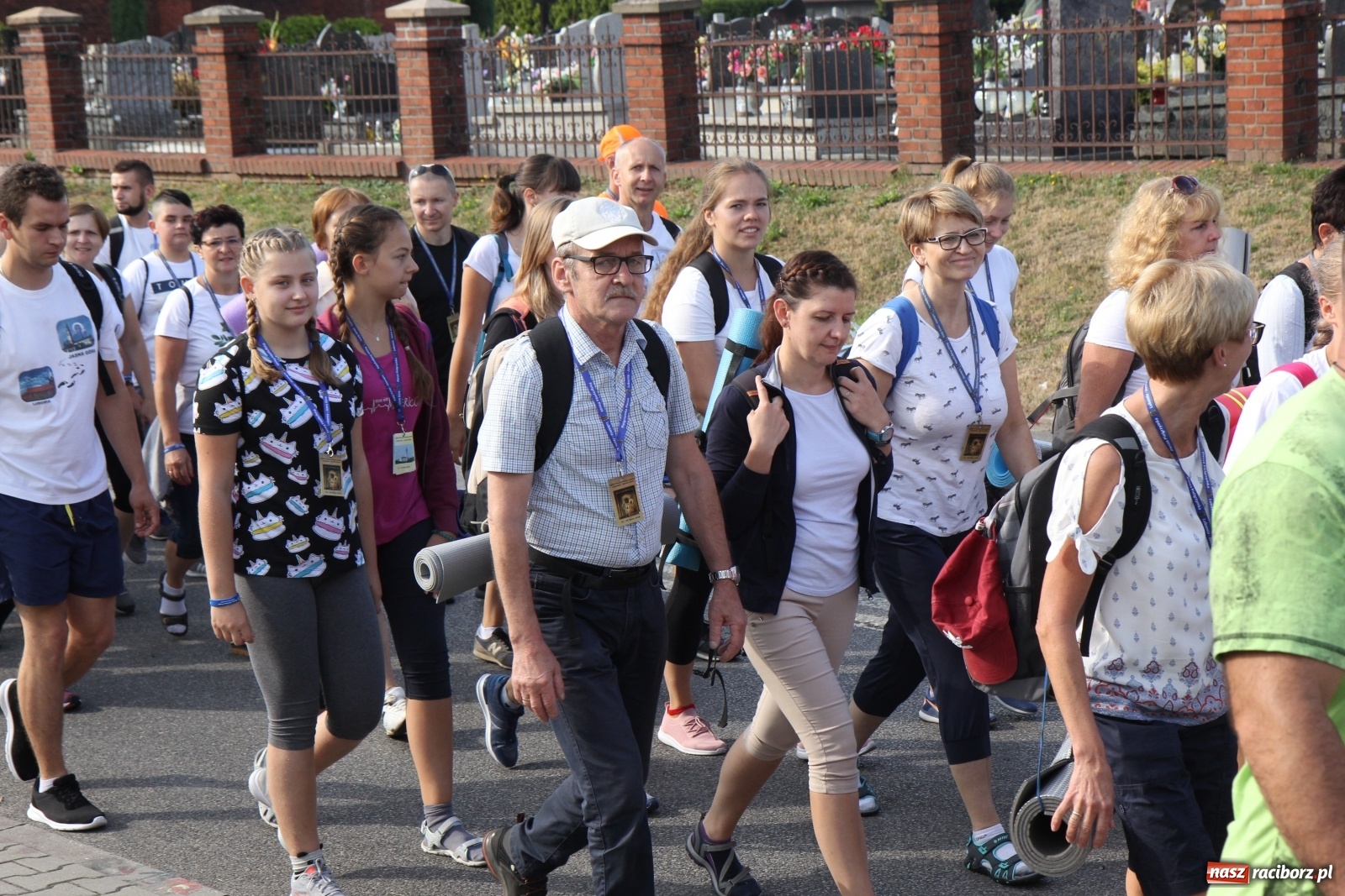Zdjęcie w galerii na portalu naszraciborz.pl: Ruszyła 31. Piesza Pielgrzymka z Lubomi na Jasną Górę wiadomości z regionu