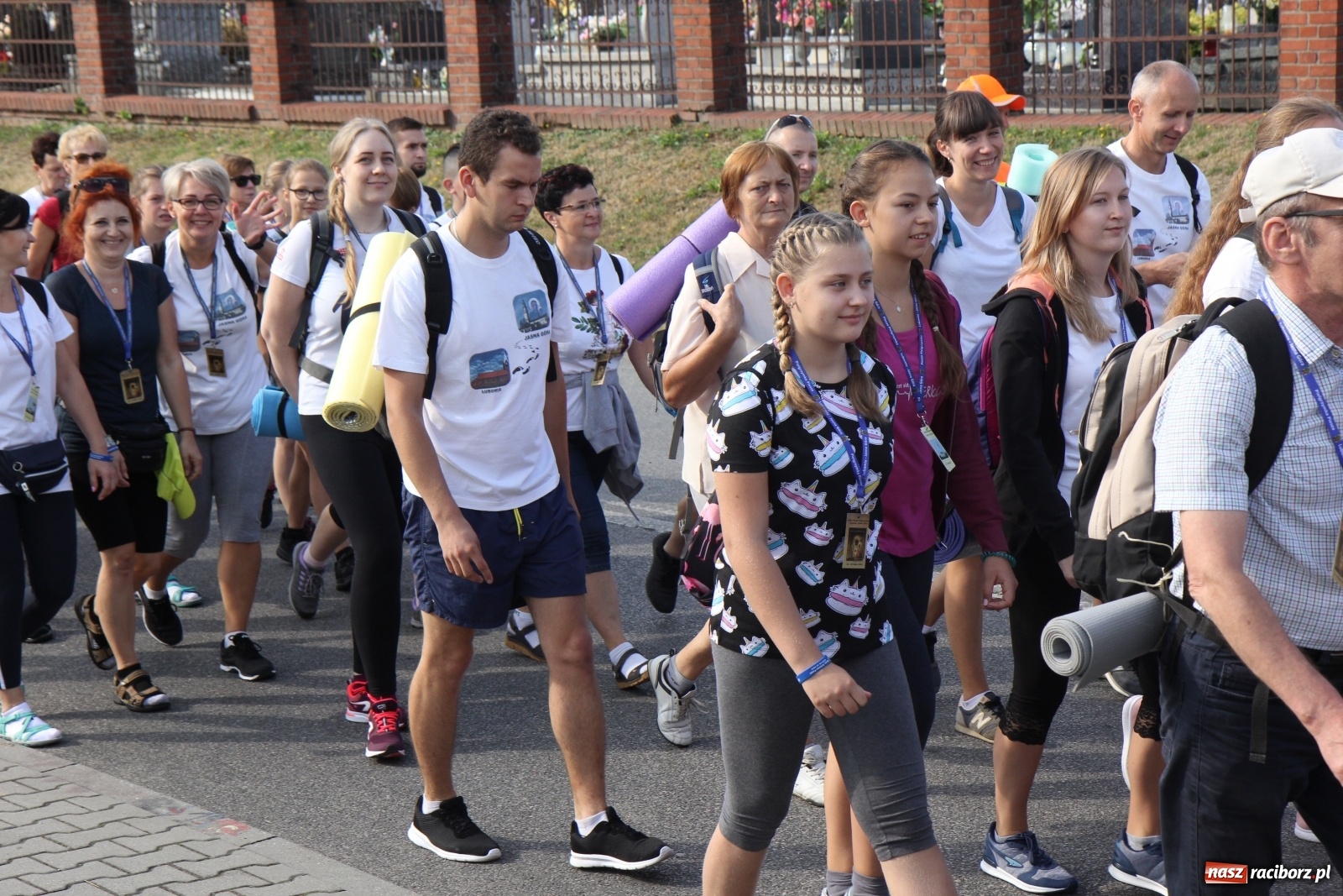 Zdjęcie w galerii na portalu naszraciborz.pl: Ruszyła 31. Piesza Pielgrzymka z Lubomi na Jasną Górę wiadomości z regionu