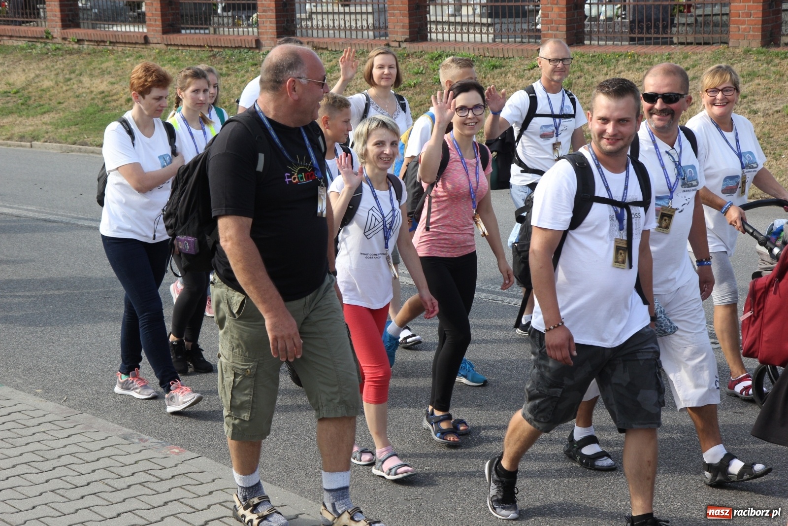 Zdjęcie w galerii na portalu naszraciborz.pl: Ruszyła 31. Piesza Pielgrzymka z Lubomi na Jasną Górę wiadomości z regionu