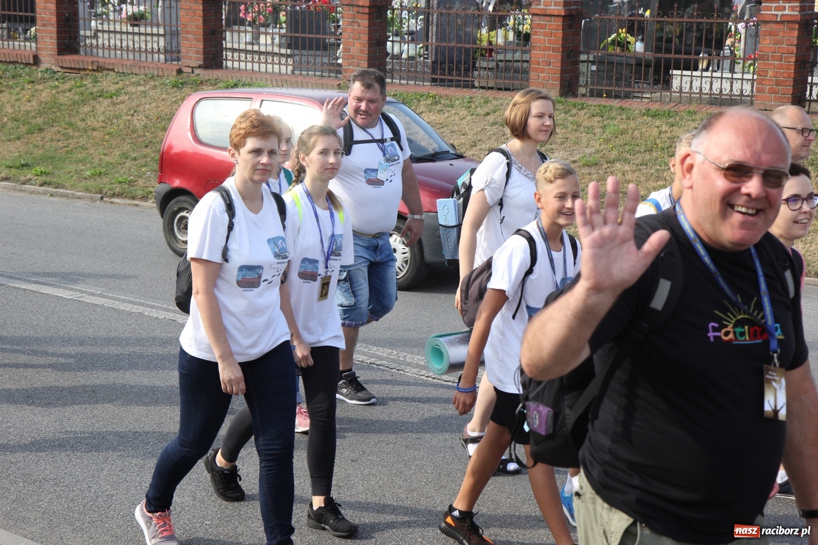 Zdjęcie w galerii na portalu naszraciborz.pl: Ruszyła 31. Piesza Pielgrzymka z Lubomi na Jasną Górę wiadomości z regionu