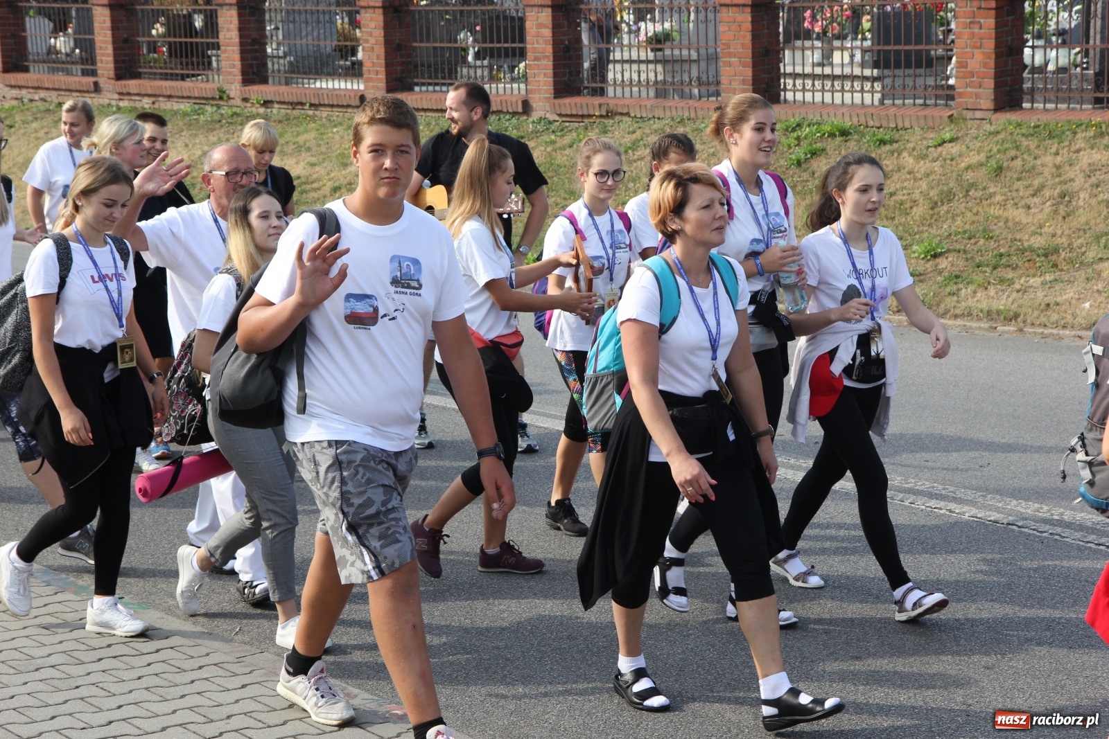 Zdjęcie w galerii na portalu naszraciborz.pl: Ruszyła 31. Piesza Pielgrzymka z Lubomi na Jasną Górę wiadomości z regionu