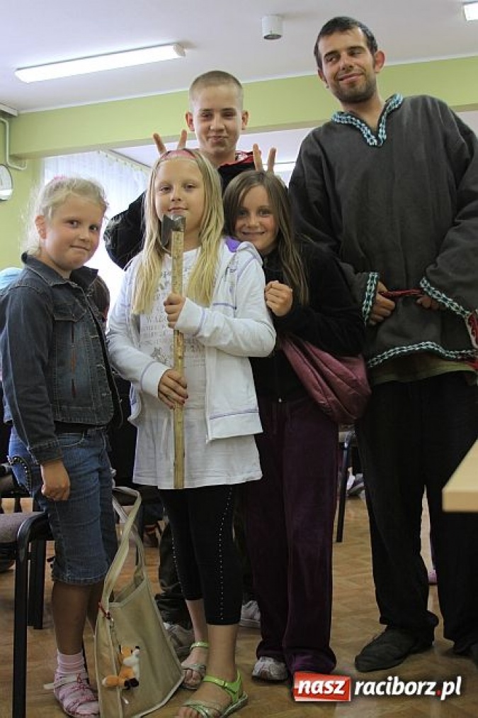 Zdjęcie w galerii na portalu naszraciborz.pl: Wakacje ze słowiańskimi wojami wiadomości z regionu