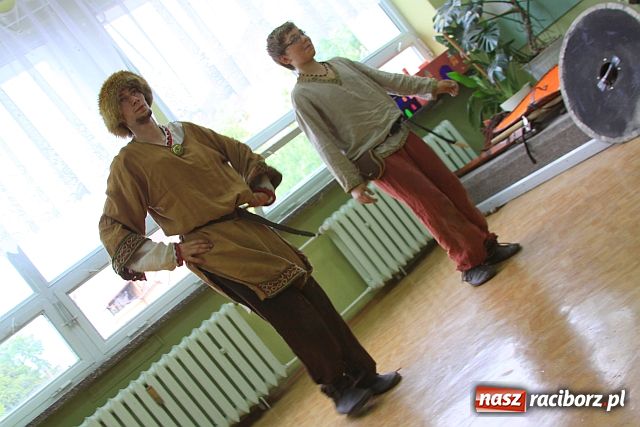 Zdjęcie w galerii na portalu naszraciborz.pl: Wakacje ze słowiańskimi wojami wiadomości z regionu