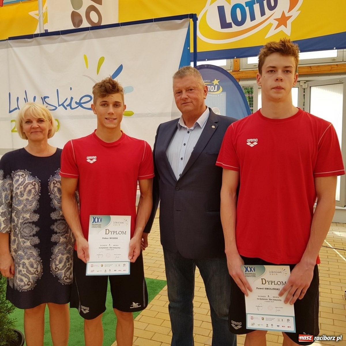 Zdjęcie w galerii na portalu naszraciborz.pl: Pływanie. Magdalena Modrzejewska i Patryk Rożenek z medalami Mistrzostw Polski wiadomości z regionu
