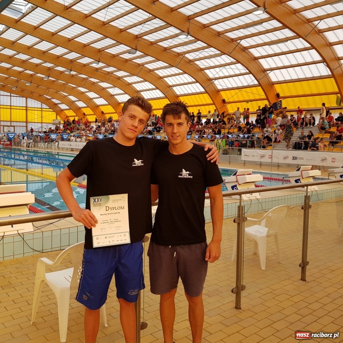 Zdjęcie w galerii na portalu naszraciborz.pl: Pływanie. Magdalena Modrzejewska i Patryk Rożenek z medalami Mistrzostw Polski wiadomości z regionu