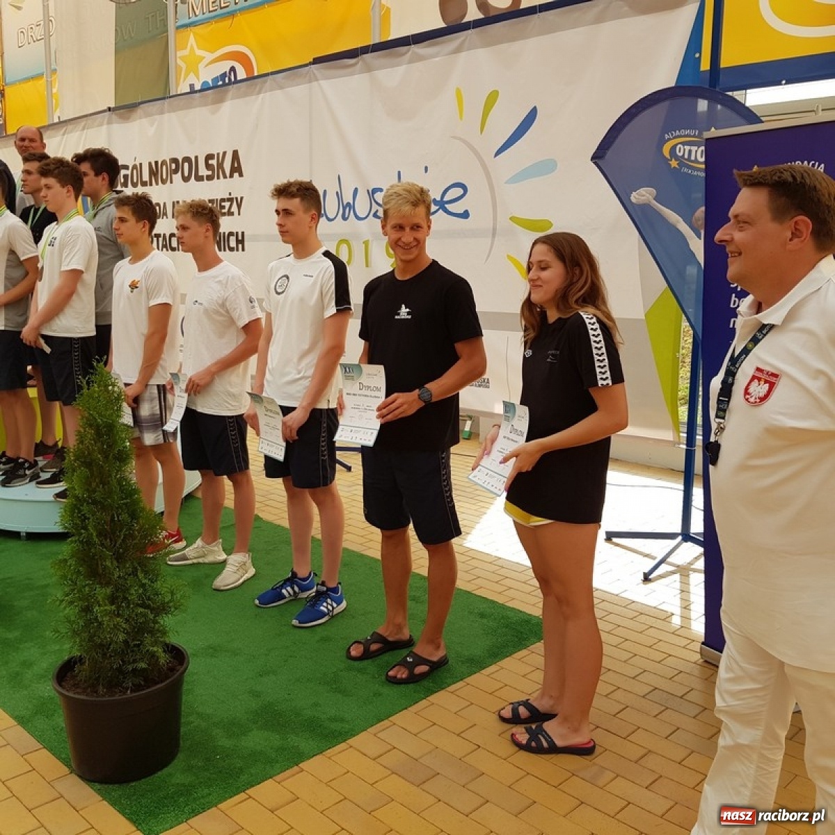 Zdjęcie w galerii na portalu naszraciborz.pl: Pływanie. Magdalena Modrzejewska i Patryk Rożenek z medalami Mistrzostw Polski wiadomości z regionu