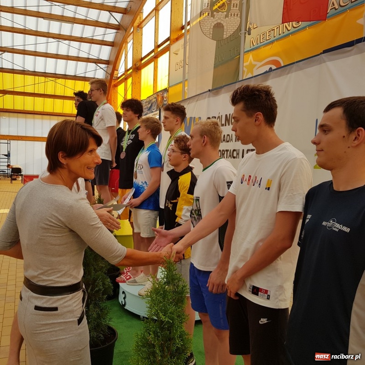 Zdjęcie w galerii na portalu naszraciborz.pl: Pływanie. Magdalena Modrzejewska i Patryk Rożenek z medalami Mistrzostw Polski wiadomości z regionu