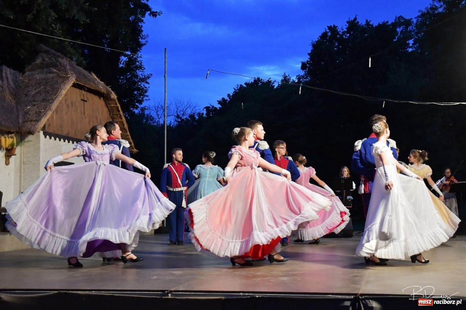 Zdjęcie w galerii na portalu naszraciborz.pl: Raciborzanie zatańczyli na festiwalu w Zagrzebiu  wiadomości z regionu