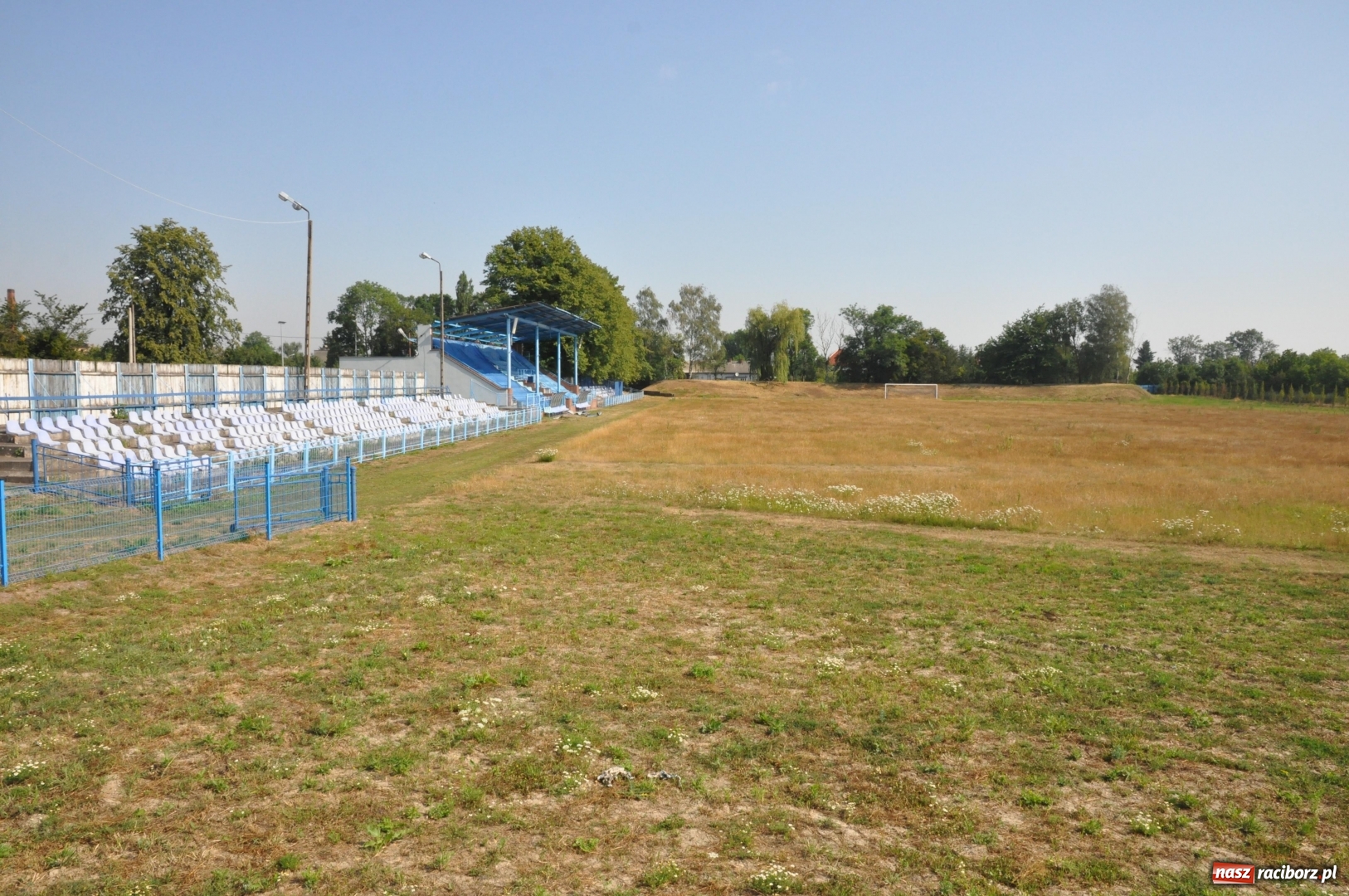 Zdjęcie w galerii na portalu naszraciborz.pl: Tak wygląda stadion, na którym Unia grała w I lidze [FOTO] wiadomości z regionu